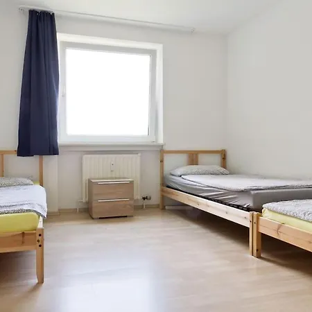 Fur 5 Personen In 97877 Apartment Wertheim
